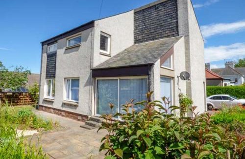 Eyemouth House | Chaldon