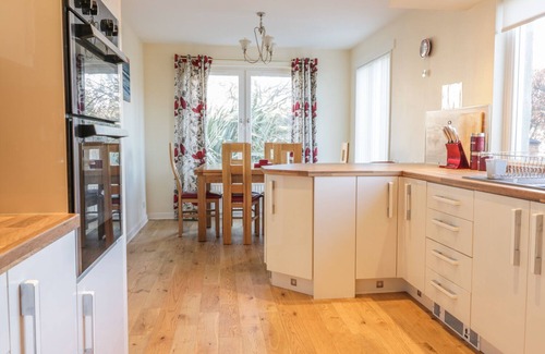 Eyemouth Cottage | CHALDON, pet friendly, country holiday cottage in Coldingham