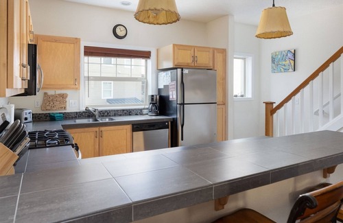 Government Camp Ski Chalet | Chalet 139 at the Official Collins Lake Resort