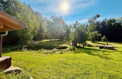 Viechtach Apartment | Chalet (150sqm) with Finnish sauna and fully equipped kitchen