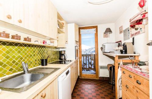 Bellentre Ski Chalet | CHALET 19 - Chalets pour 10 Personnes MAE-2174