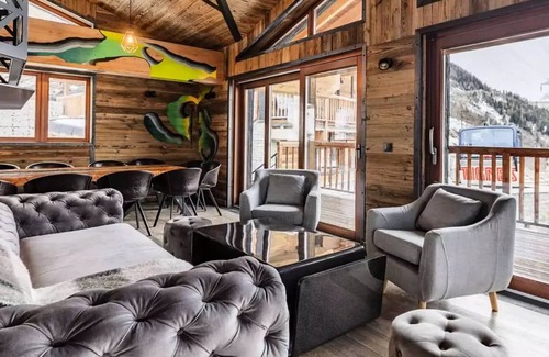 Les Brevieres Ski Chalet | Chalet 8 Rooms 18 People