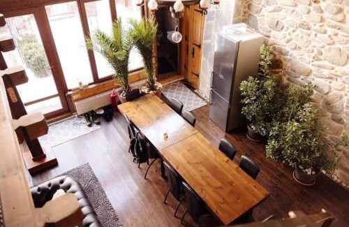 Lupeni House | Chalet A-frame