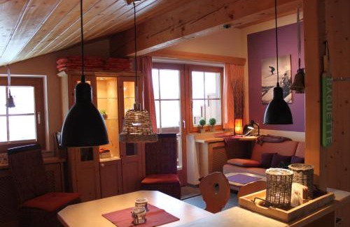 Hochkrimml Apartment | Chalet Alpine Royal A Top 13