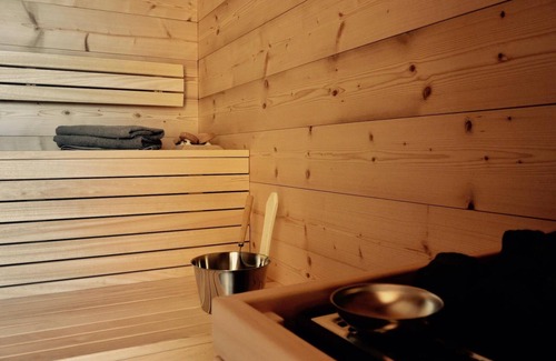 Geiersthal Apartment | "chalet am Wald" - Großes Ferienhaus mit Eigener Sauna und Panoramablick