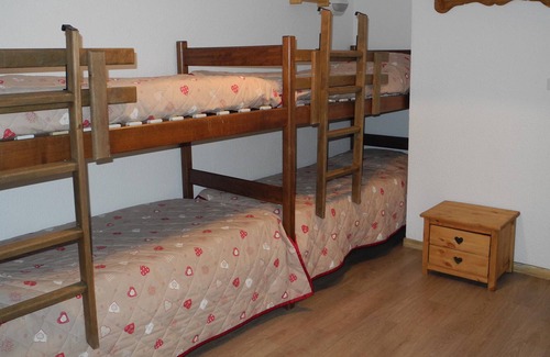 Mijoux Apartment | Chalet Apartment for 9 people