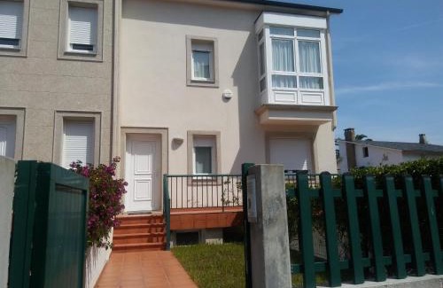 Laxe House | CHALET ATALAYA a pie de playa en Laxe