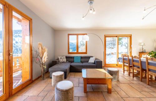 Valloire Ski Chalet | Chalet au bois joli