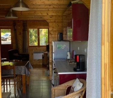Anould Ski Chalet | Chalet authentique au calme, en lisière de forêt, montagne, sentiers 15mn Gérardmer & Alsace "Chalet Mon beau sapin"