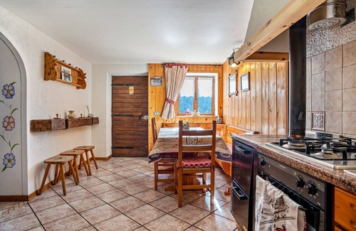 Primiero San Martino di Castrozza Ski Chalet | Chalet 'Baita Valmesta' with Mountain View, Private Terrace and Private Garden