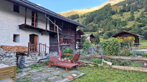 Evolene Ski Chalet | Chalet Berthe 11