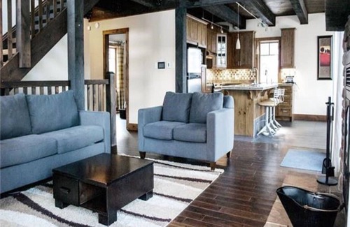 Saint-Faustin-Lac-Carre Ski Chalet | Chalet Boreal Mont Blanc