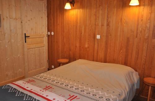 Abondance Ski Chalet | Chalet calme avec cheminée, 4 chambres, idéal famille - FR-1-692-21