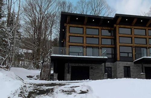 Saint-Philemon Cottage | Chalet Capella - Mountain Views, Nature, Spa