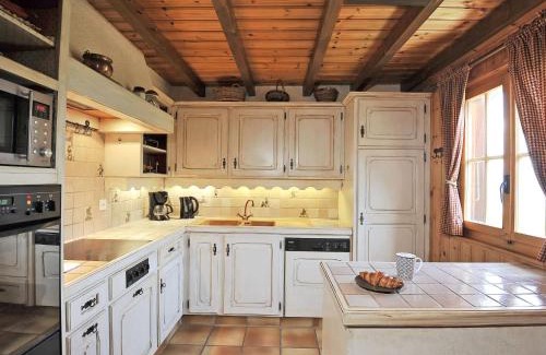 Moleson Ski Chalet | Chalet Chalet le Chamois by Interhome