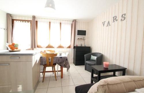 Vars Apartment | Chalet Changalan