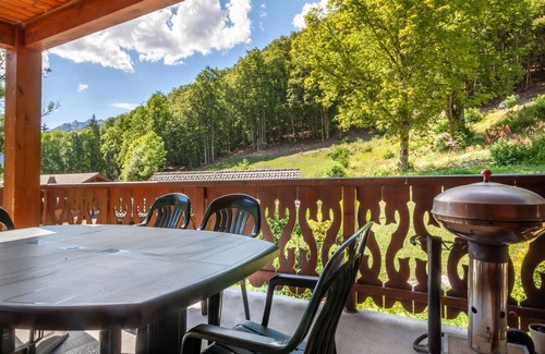 Montriond Ski Chalet | Chalet Clairvaux 5 bedrooms - sleeps 14 persons