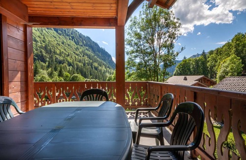 Montriond Ski Chalet | Chalet Clairvaux 5 bedrooms - sleeps 14 persons