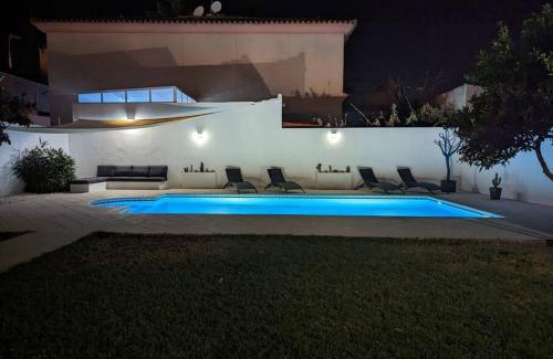 San Fernando House | Chalet con piscina