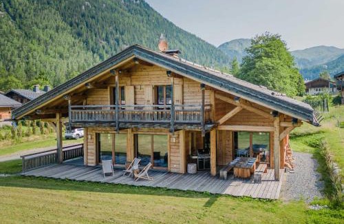 Chamonix-Mont-Blanc Ski Chalet | Chalet d'exception à Chamonix avec sauna, cheminée et proximité des pistes skiables - FR-1-343-181