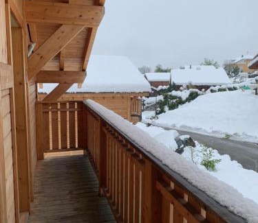Seez Bed & Breakfast | Chalet Danielle