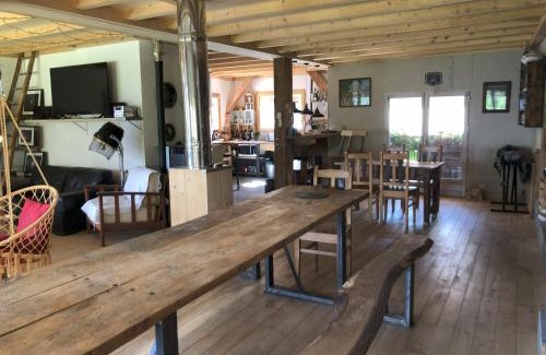 La Lechere Ski Chalet | chalet de l'eau rousse