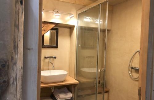 La Lechere Ski Chalet | chalet de l'eau rousse