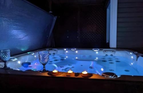 Mauricie House | Chalet de luxe Équinoxe - bord de l'eau avec Spa