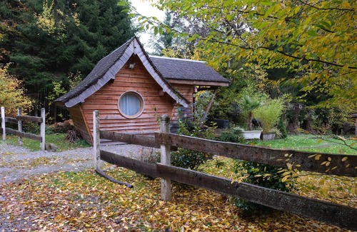 Epinal Apartment | Chalet des amoureux-nature lodging in the Vosges