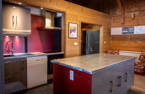 Plagne Villages Ski Chalet | Chalet des dolines ski in ski out at 2100 m