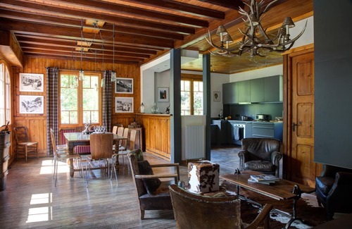 Les Tines Ski Chalet | Chalet Design & Tradition - exceptional view Mont-Blanc