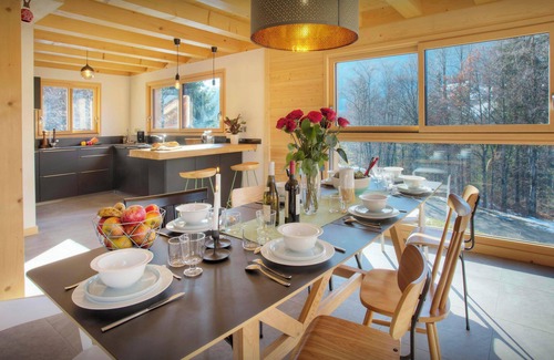 Saint-Jean-de-Sixt Ski Chalet | Chalet Elomaz for 14 (13 adults max) La Clusaz, indoor pool - OVO Network