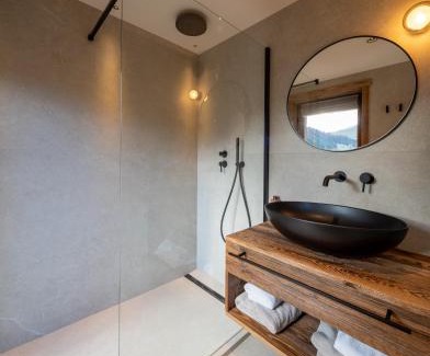 La Clusaz Ski Chalet | Chalet Enigma