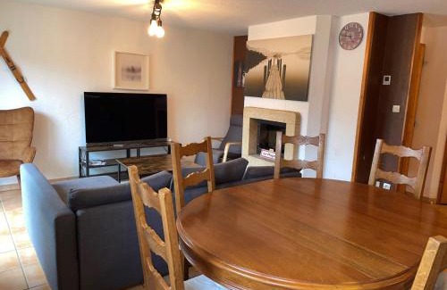 Plagne Soleil Ski Chalet | Chalet familial à Plagne Soleil, 4 chambres, animaux admis - FR-1-181-2845