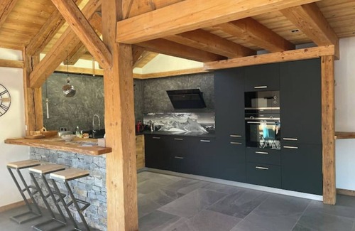 Abondance Ski Chalet | Chalet Familial Le Perray Alpine Lodge