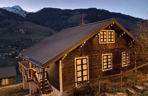 Beaufort Ski Chalet | Chalet familial spacieux et lumineux à 5 min du centre, avec balcon, Wi-Fi, proche des pistes - FR-1-342-312