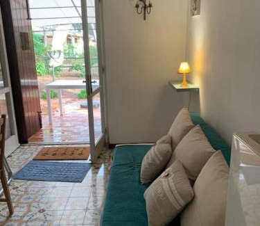 Castellaneta Ski Chalet | Chalet Felicita con giardino Immerso nel bosco