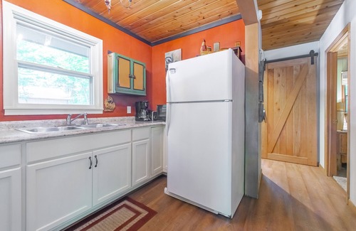 Boyne Falls Ski Chalet | Chalet for All Seasons-5 minute drive to Boyne Mountain Ski Resort