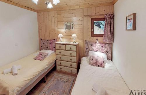 Saint-Martin-de-Belleville Apartment | Chalet confort 10 pers, 5 chambres, Wifi, animaux admis, parking - FR-1-452-59