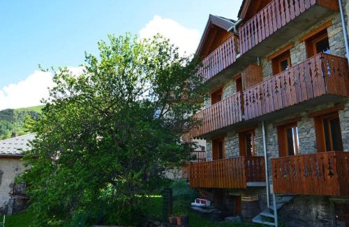 Saint-Martin-de-Belleville Ski Chalet | Chalet 5 pièces, 8 pers, au coeur de St Martin de Belleville, proche pistes et commodités - FR-1-452-65