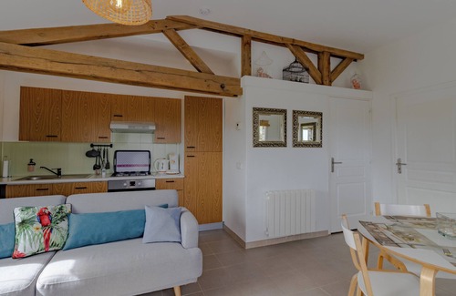 Jayac House | Chalet 'Gîte Bellevue' with Shared Pool, Private Terrace and Wi-Fi