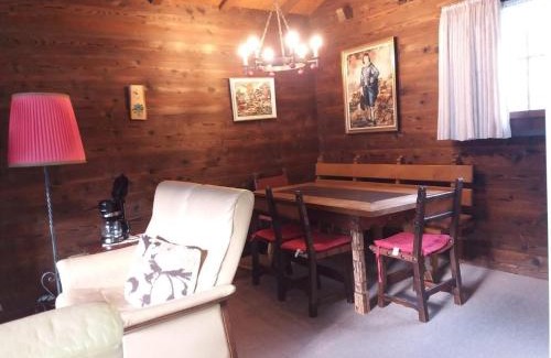 Oberried am Brienzersee Apartment | Chalet Holzwurm