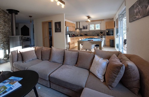 Le Menil Ski Chalet | Chalet in a peaceful natural setting. Very well equipped and comfortable.
