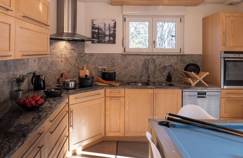 Le Menil Ski Chalet | Chalet in a peaceful natural setting. Very well equipped and comfortable.