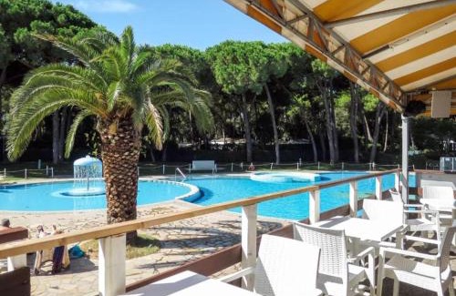 Baia Domizia Ski Chalet | Chalet in Baia Domizia with Private Beach