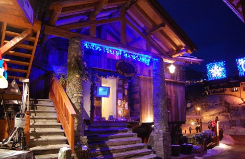 Montchavin Ski Chalet | Chalet in the center of Montchavin-La Plagne facing south facing slopes and mountains