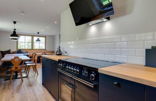 Hollersbach im Pinzgau House | Chalet in Hollersbach near Ski Lift