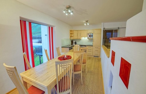 Wald im Pinzgau House | Chalet in Königsleiten near Zillertal Arena