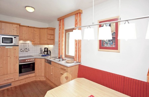 Wald im Pinzgau House | Chalet in Königsleiten near Ski Lift