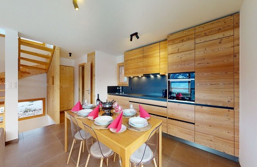 Vex Ski Chalet | Chalet in Les Agettes with terrace